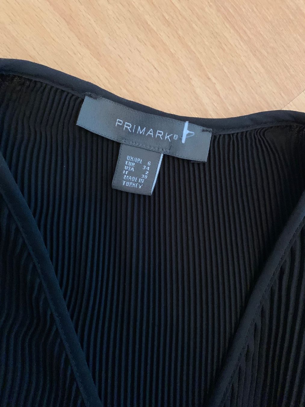 Primark Kleider: Jolie robe noire neuve Primark t. 34 – Gebraucht aus MEYRIN von Gwendo10 3