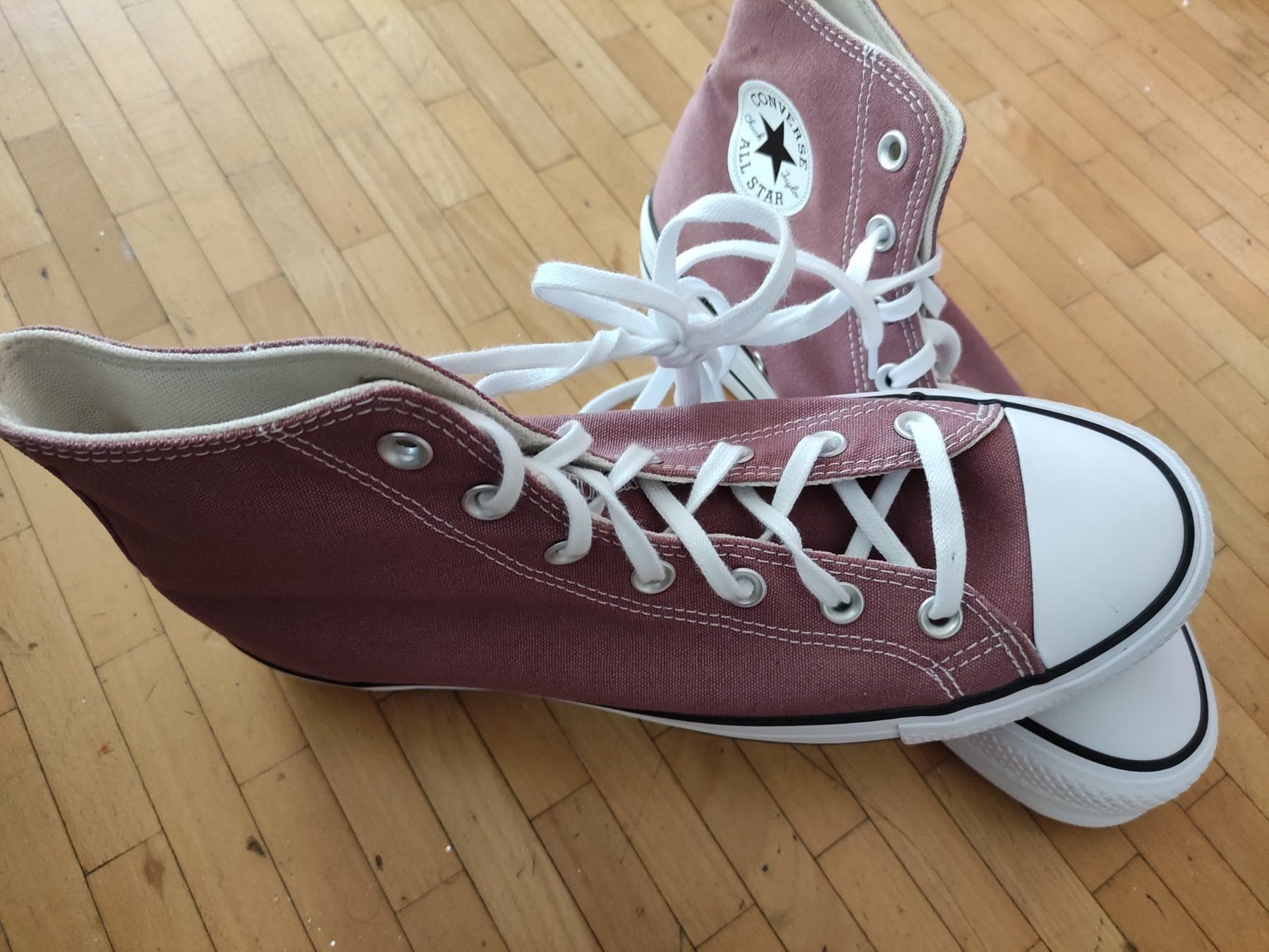 Scarpe da uomo: Neu Converse All Star gr 41 – Nuovo e nell'imballaggio originale da Dagmersellen venduto da L.Ga. 2