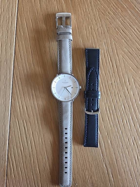 Montres: Nordgreen Denmark Philosopher Uhr – D'occasion à Lurtigen par nadinekaempf 2