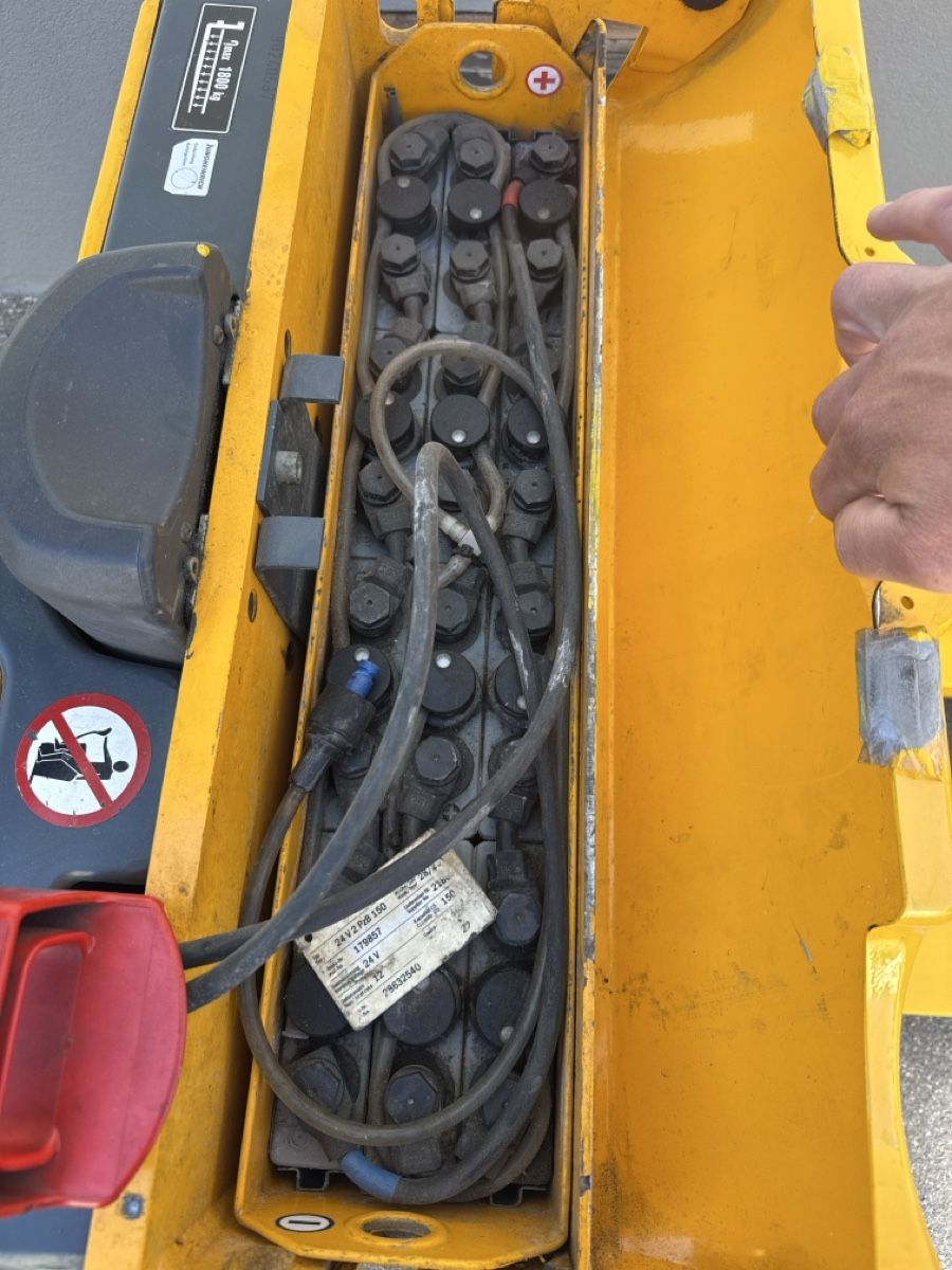 Jungheinrich Carrelli elevatori e a forche: Niederhubwagen Paletrolli Stapler – Usato da Ebnat-Kappel venduto da Suizo1291 1