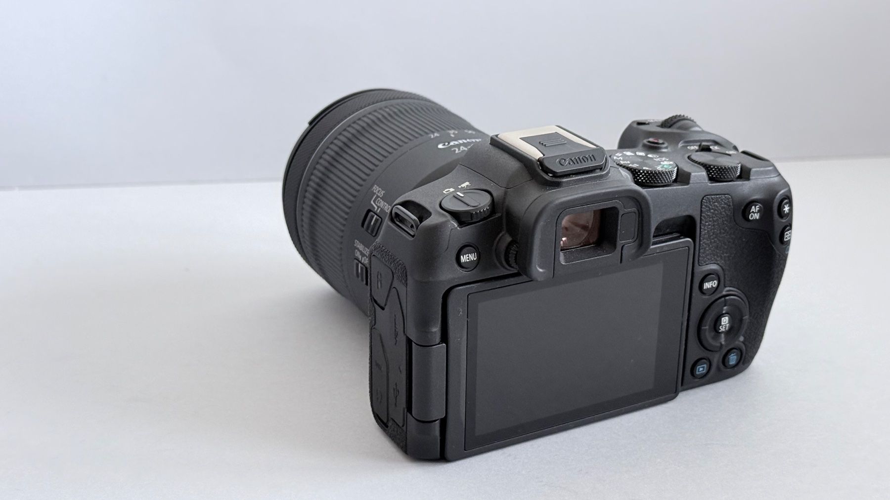 Canon Kamera: CANON EOS R8 & RF 24-105mm 4-7.1 IS STM – Gebraucht aus Sisseln AG von BigOllie 2