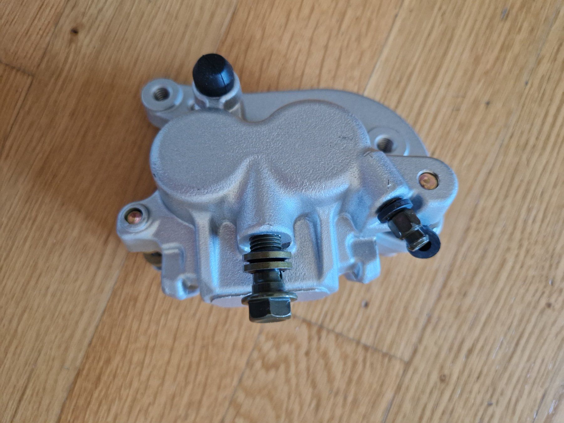 Toutes les pièces détachées moto: Bremssattel für Motorrad – Neuf (Voir description) à Uetikon am See par Ccloedi 1