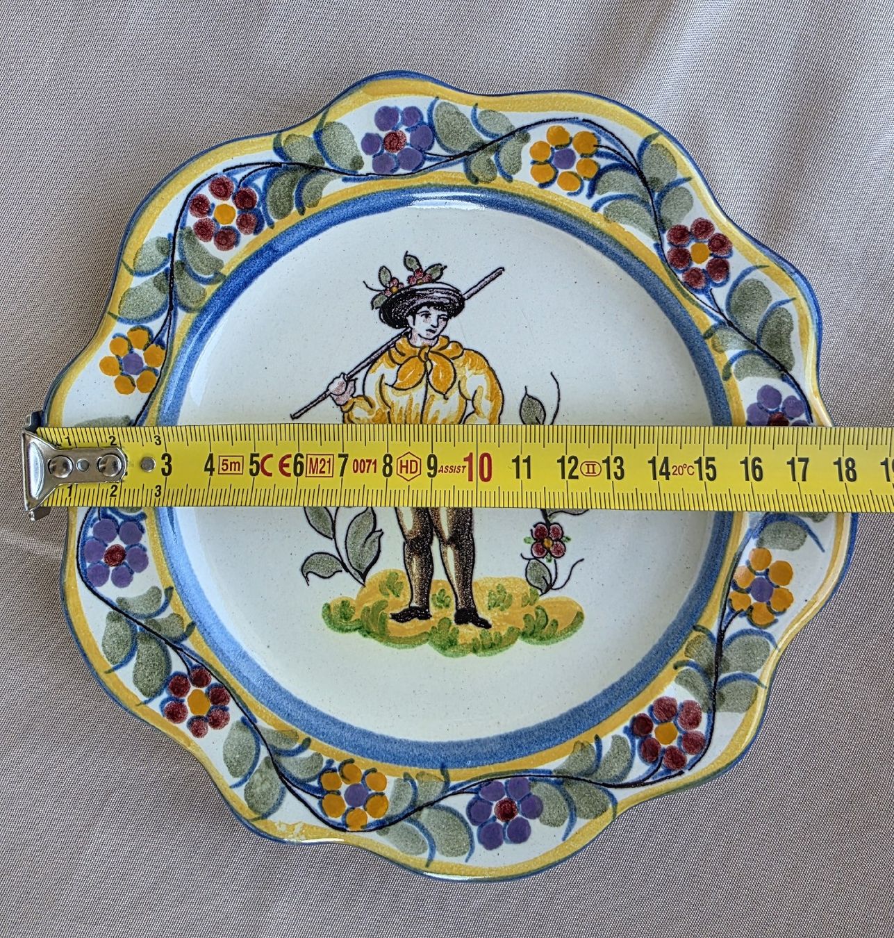 Teller: Superbe Assiette Vintage en Faïence – Gebraucht aus Cortaillod von Amira_Nad 4
