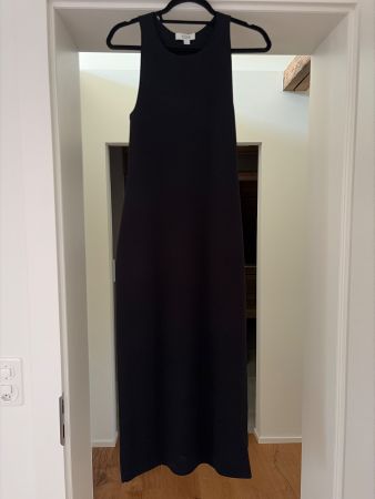 COS Kleid, Gr. M, sitzt wie ein Handschuh
