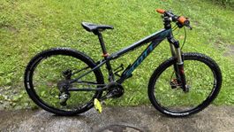 Scott Scale 10 - 19” 34cm