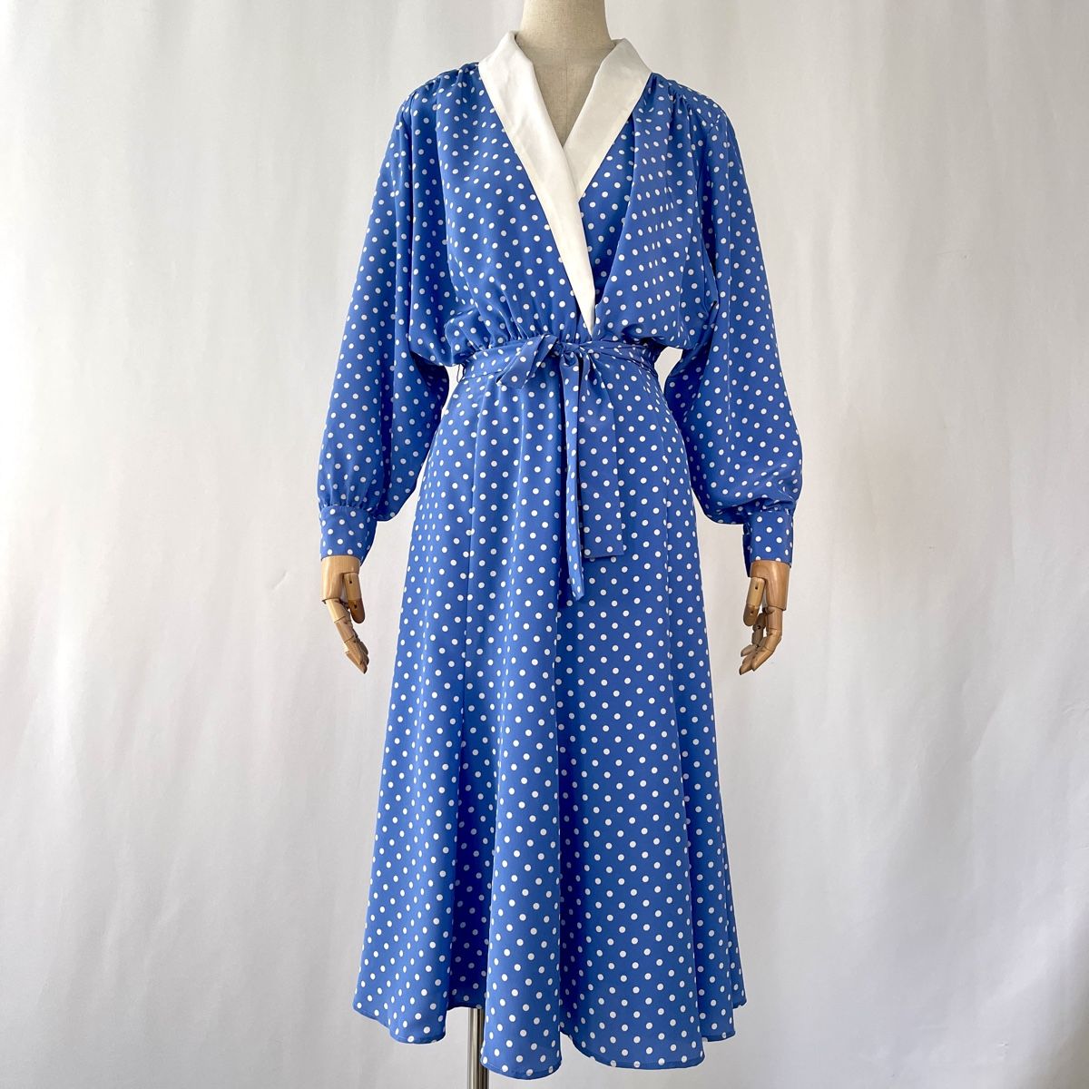 Vestiti: WALLES Exclusive Vintage Dress – Nuovo (secondo la descrizione) da Emmen venduto da Avviivva_Com2023