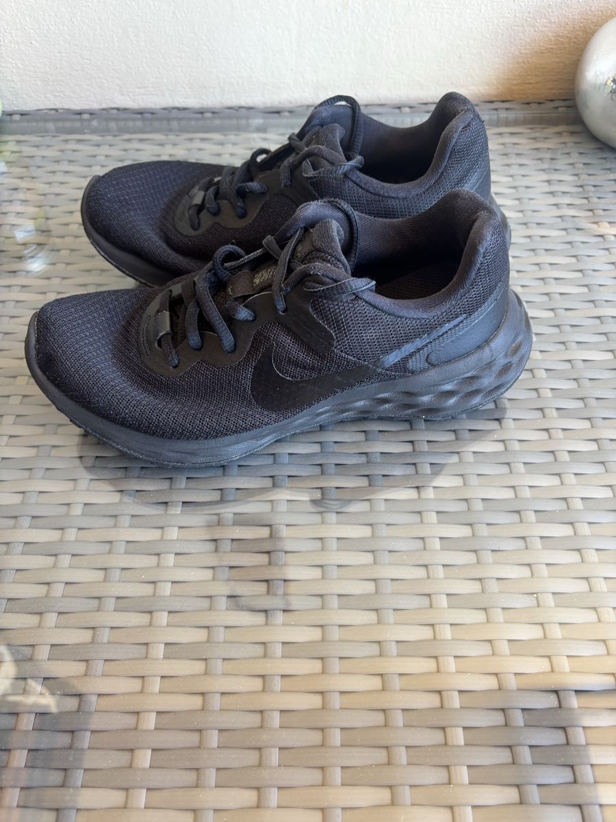 Scarpe da uomo: Basket nike noir taille 37 – Nuovo (secondo la descrizione) da Genève venduto da ste_k6dj 1