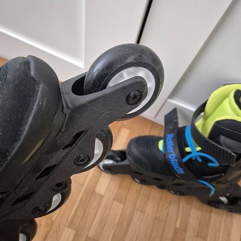 Inline-Skating & Rollschuhe: Rollerblade Kinder – Gebraucht aus Rapperswil SG von Saruchi77 2