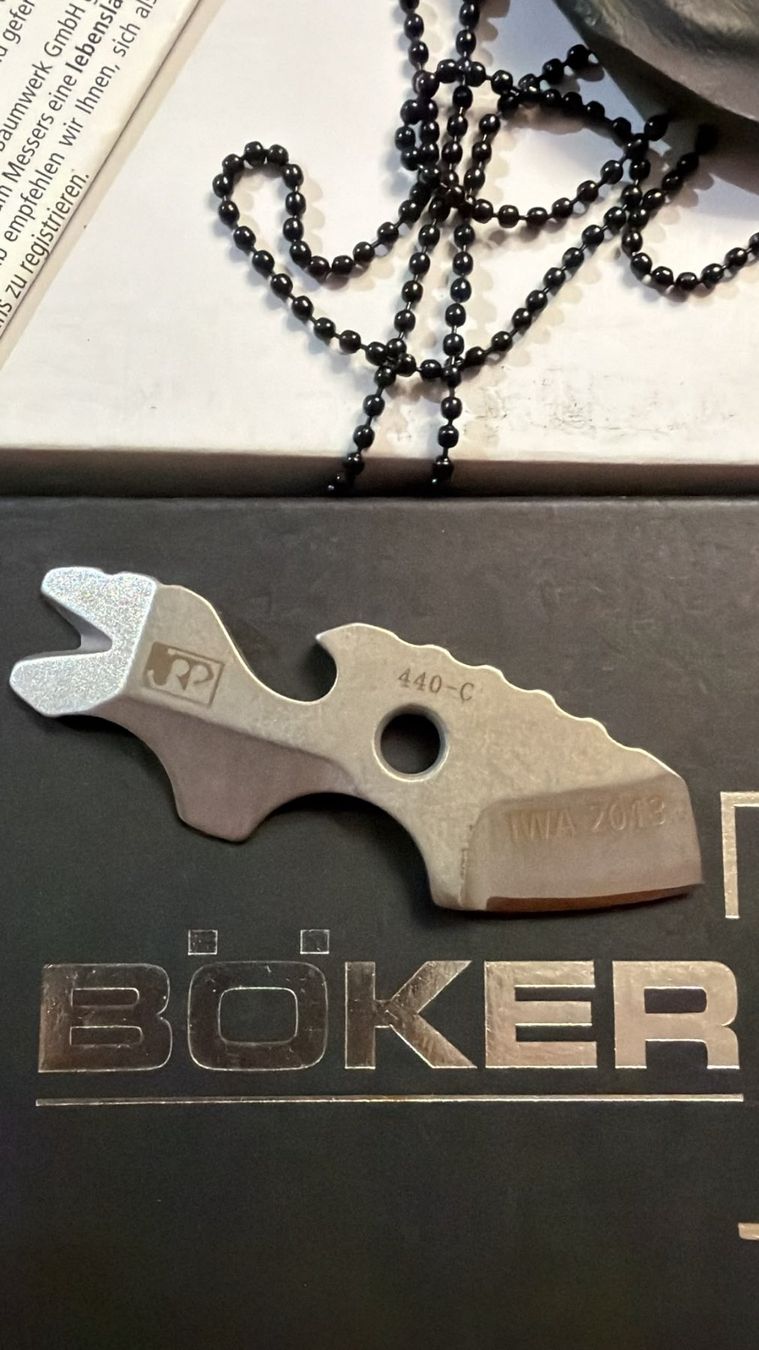 Accessoires: BöKER PLUS  IWA 2013 MESSER – Neuf avec emballage d'origine à Zürich par Frei-Occasionen 1