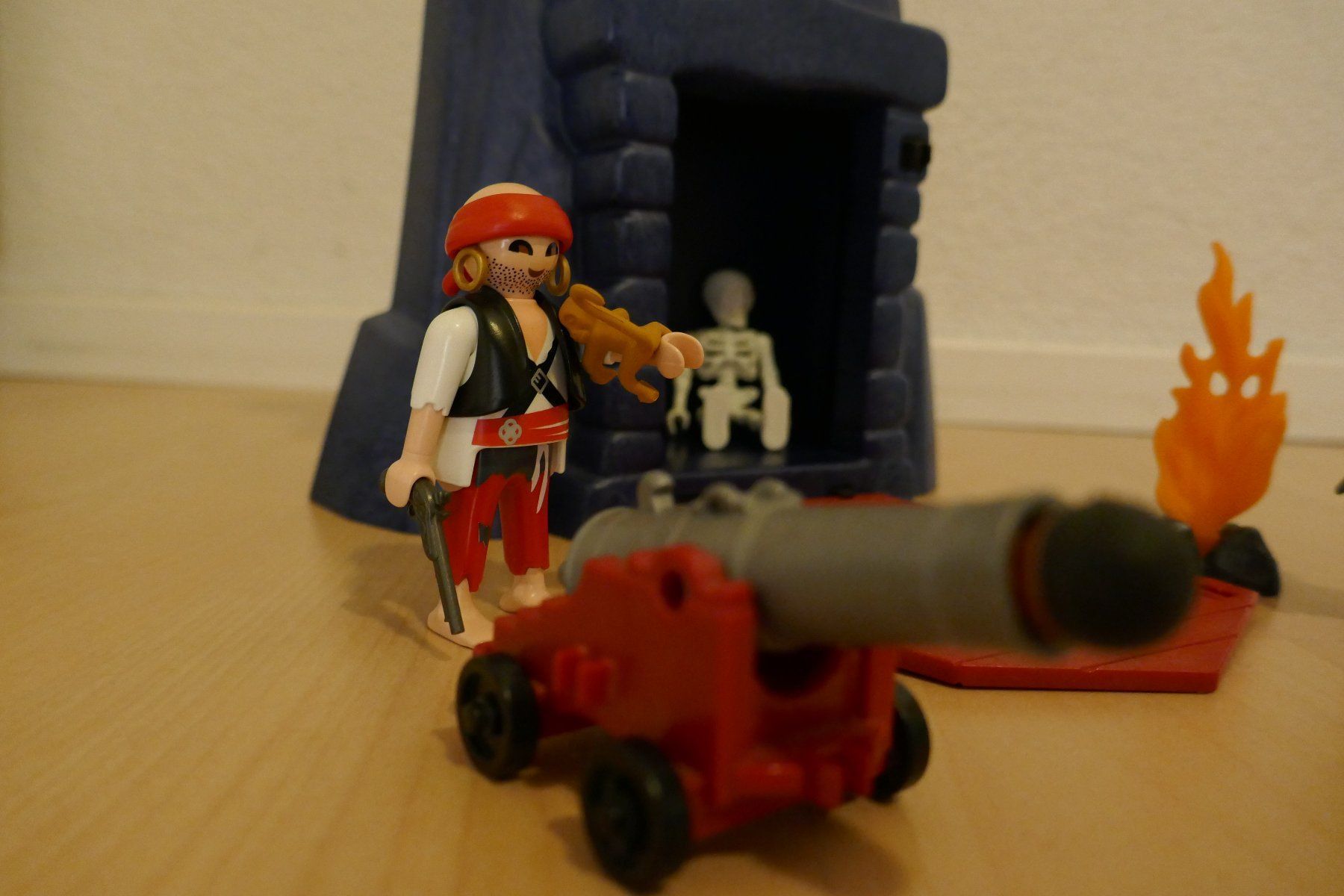 Playmobil Giocattoli: Playmobil Piratenhöhle 4776 – Usato da Ballwil venduto da goldi360 2