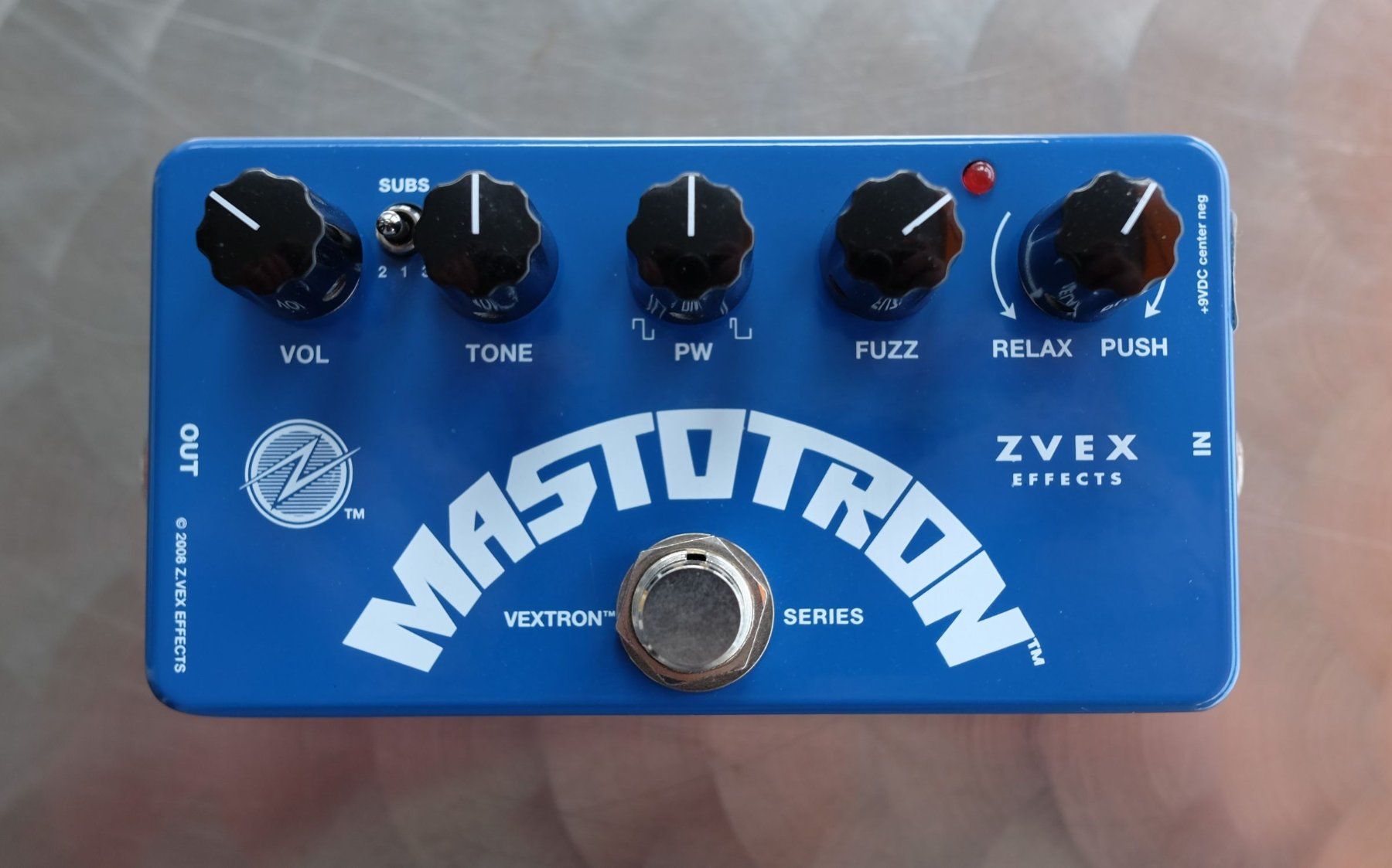 Strumenti musicali: ZVEX Mastotron Fuzz - Pedal – Usato da Basel venduto da PondstreetStudios