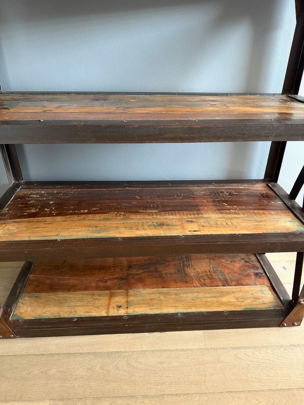 Regale: Industrial book shelf – Gebraucht aus Kilchberg ZH von Chua 2