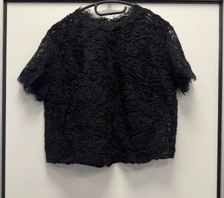 Schönes Shirt mit Spitzen - Zara - Gr. L