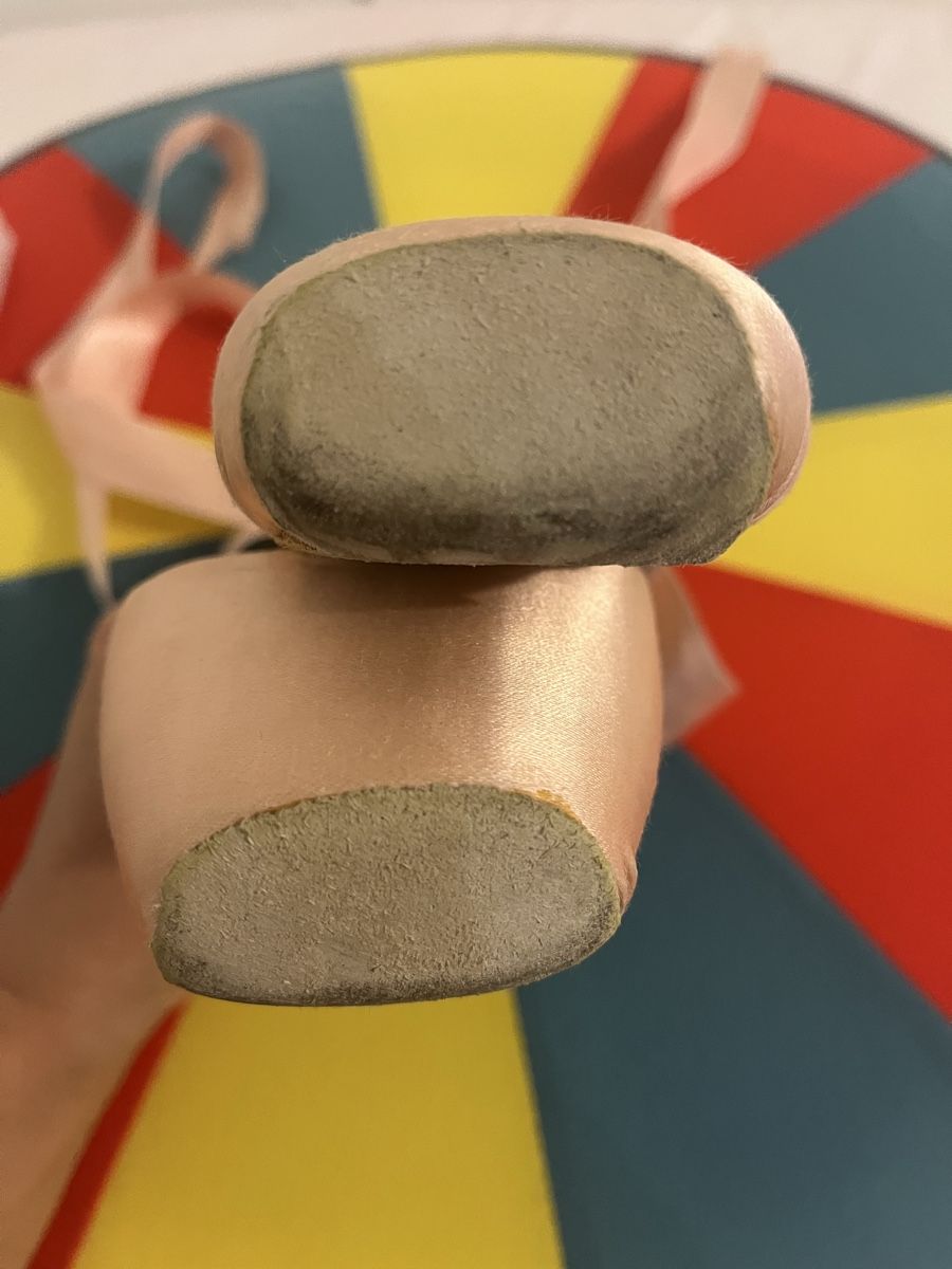 Schuhe für Mädchen: Spitzenschuhe Ballett Schuhe Gr 29 – Gebraucht aus Uetikon am See von erz13 7