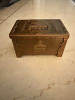 Vintage Spardose Bezirkssparkasse Steinen – Metall