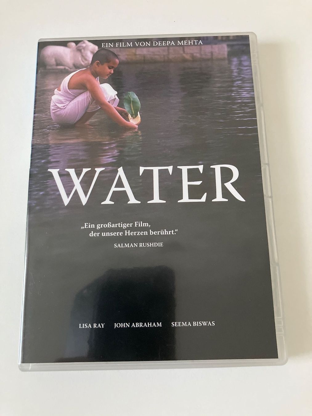 Tutti i DVDs: Water (DVD)  von Deepa Mehta – Usato da Arbon venduto da JoJoAs