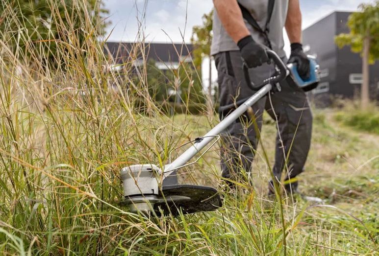 Bosch Tutti gli attrezzi: Bosch Akku Freischneider GFR 18V-23 – Nuovo e nell'imballaggio originale da Koppigen venduto da Bracher_Mail-House 4