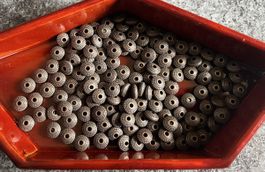 Perlen aus Metall schöne  antik bronze 6mm Schmuck basteln