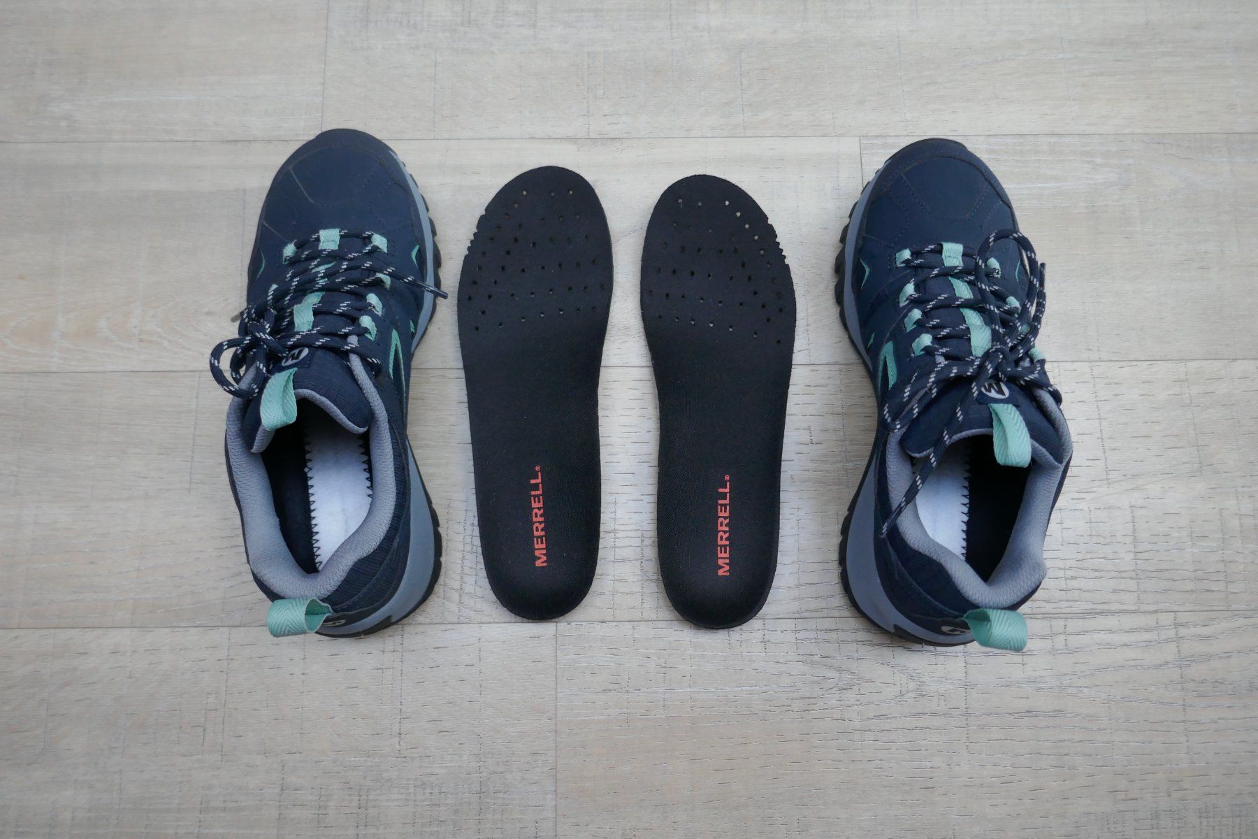 Merrell Scarpe da donna: Merrell Trekking-Schuh, Gr. 39, neuwertig – Nuovo (secondo la descrizione) da Port venduto da uzuku 6