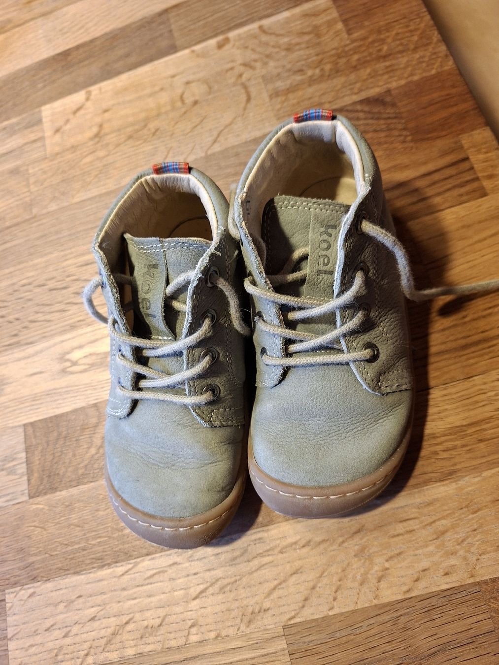 Scarpe per ragazzi: Kinderschuhe Koel Grösse 24  – Usato da Oeschenbach venduto da wid_7yqd