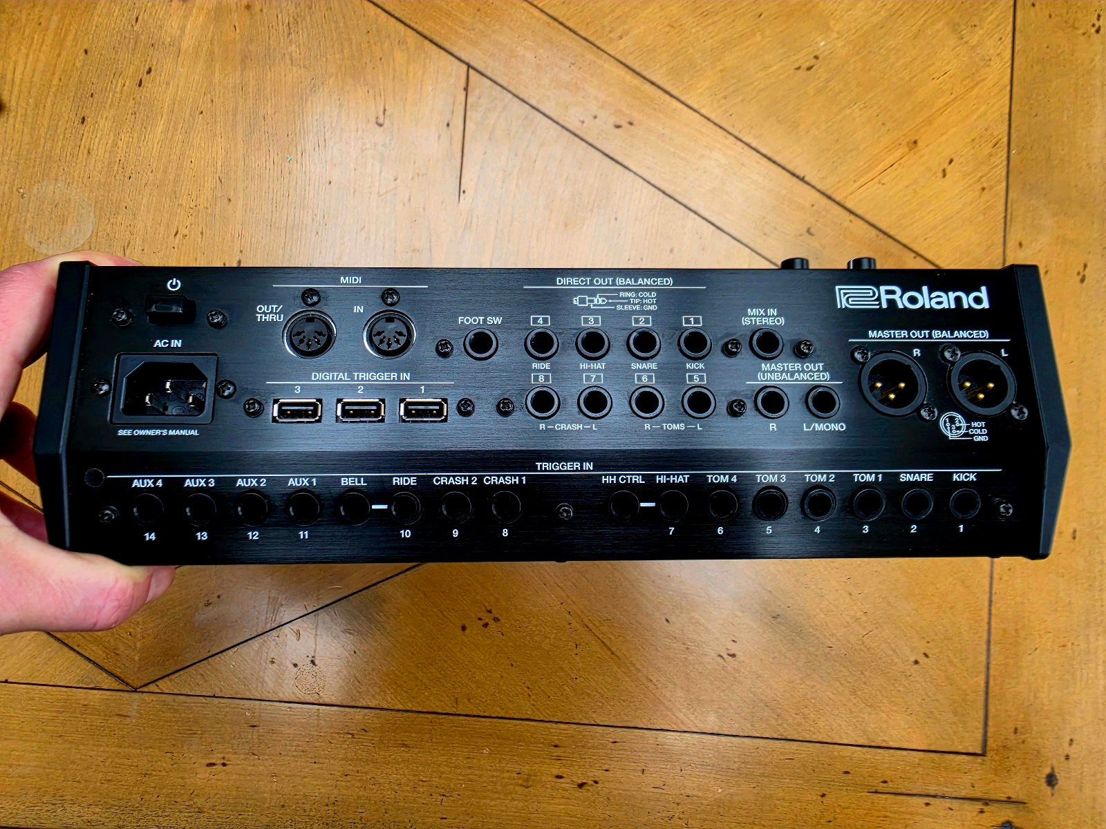 Roland Strumenti musicali: Roland TD-50X VDRUMS sound module – Usato da Chêne-Bougeries venduto da Matrix3273 1