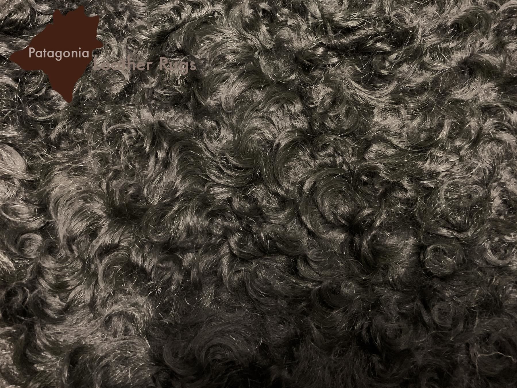 Tappeti: Spanischer Lammfell Teppich lockig – Nuovo e nell'imballaggio originale da Arbedo venduto da patagonialeatherrugs 4