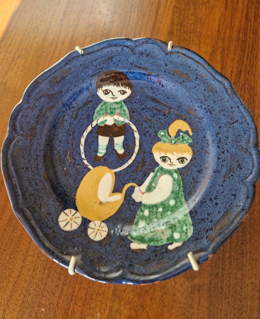 Piatti: 2 Wand Teller Keramik handgemalt – Usato da Bern venduto da Antikbatik 1