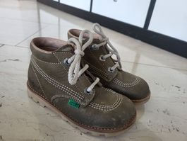 Neuwertige Halbschuhe Kickers für Jungen Grösse 29