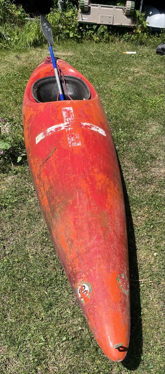 Boote: Red Kayak with Paddle Used Condition – Gebraucht aus Erlenbach ZH von waage77 4
