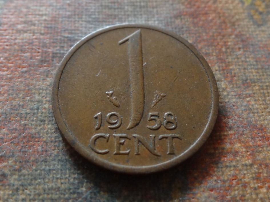 Tutti le monete: PAYS-BAS  Nederland  1  Cent  1958 – Usato da Romanel-sur-Lausanne venduto da Swift13