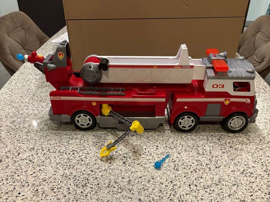 Giocattoli: PAW Patrol Feuerwehrauto – Usato da Rickenbach LU venduto da mel_xgr5