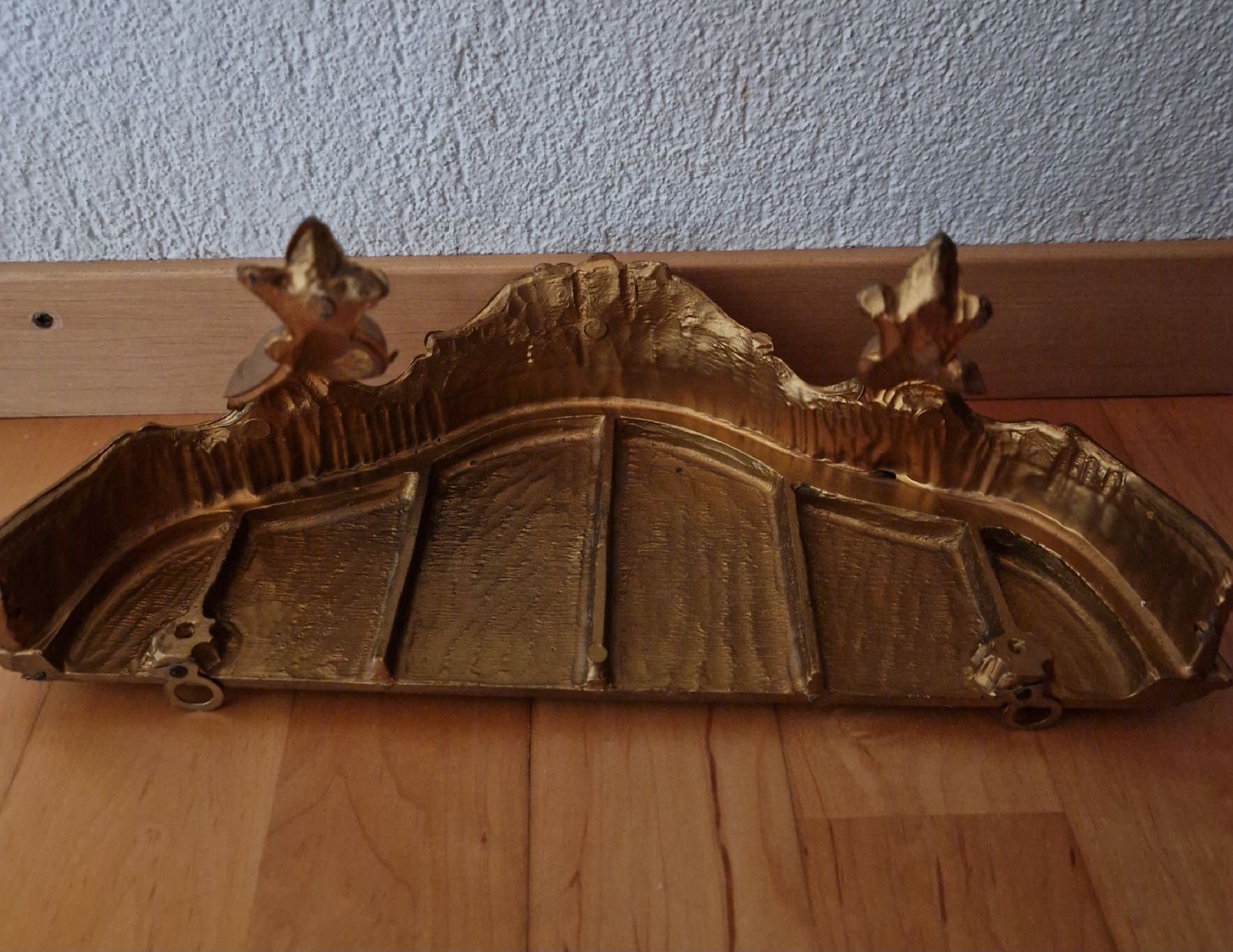 Regale: Wandkonsole, Kunststoff – Gebraucht aus Belp von Kaviro 2