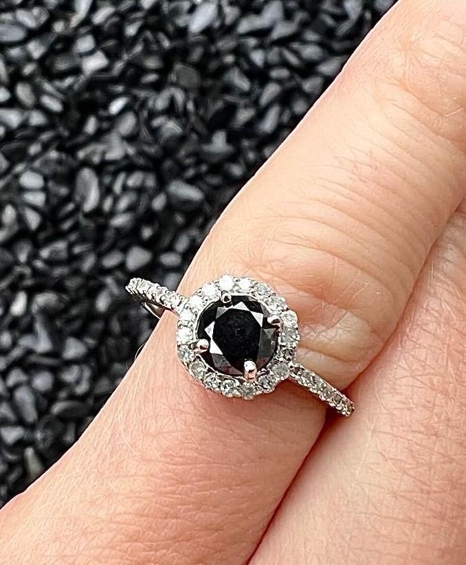 Ringe: Schwarzer Diamantring mit weißen Diamanten, ca. 1 ct – Neu (gemäss Beschreibung) aus Nürensdorf von mae_mw76 1