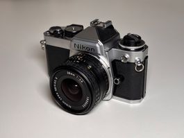 Nikon FE (geprüft), Top Zustand, neuer Spiegeldämpfer