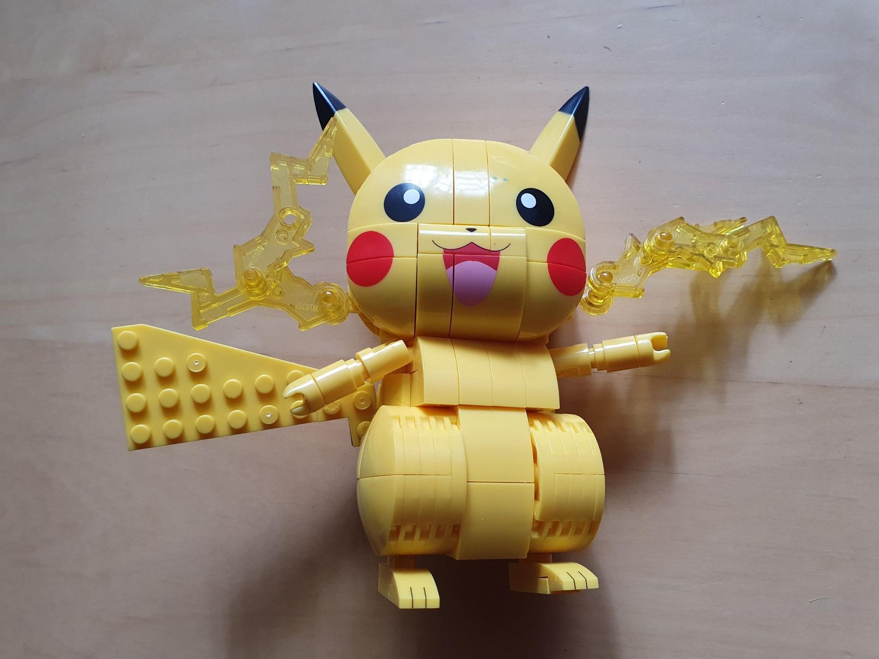Figuren: Mega Pokémon Pikachu – Gebraucht aus Romainmôtier von Oaxaca9