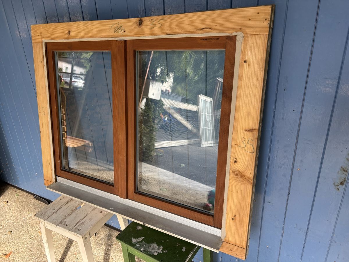 Fenêtres: Holz Fenster Doppelverglasung – D'occasion à La Heutte par Elas 1