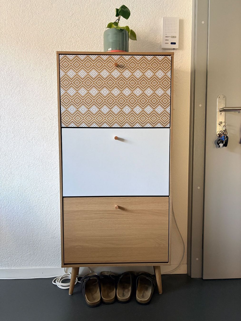 Étagères: Schuhregal mit 3 Fächern – D'occasion à Zürich par ale_z9rx
