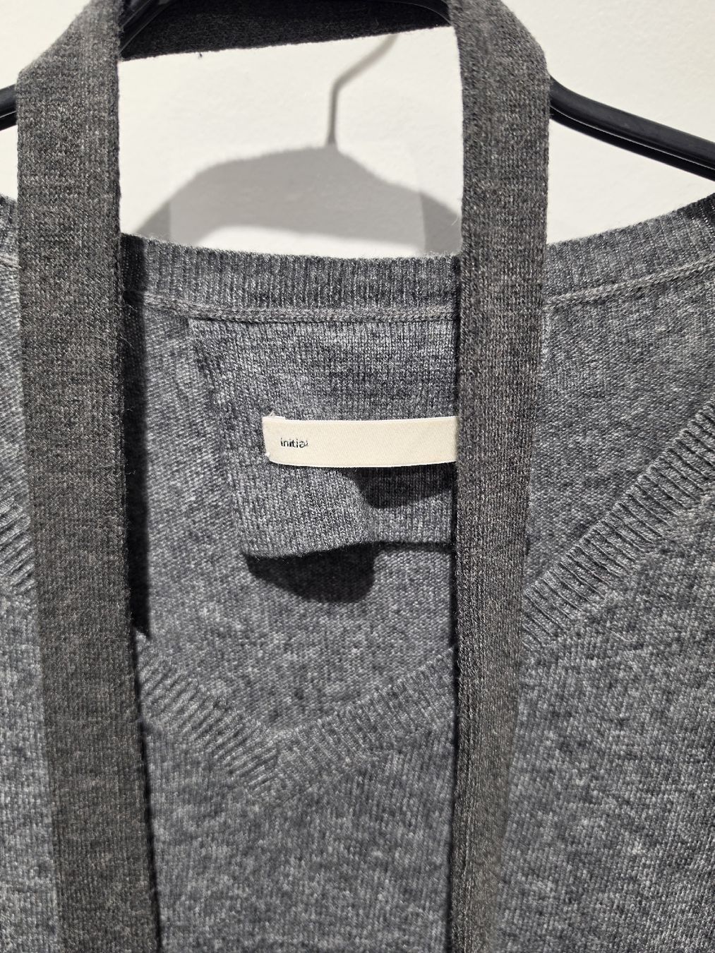Vestiti: Initial Strickkleid grau mit Schal Grösse 2 Wolle Mix – Usato da Adligenswil venduto da FriedasWelt 1