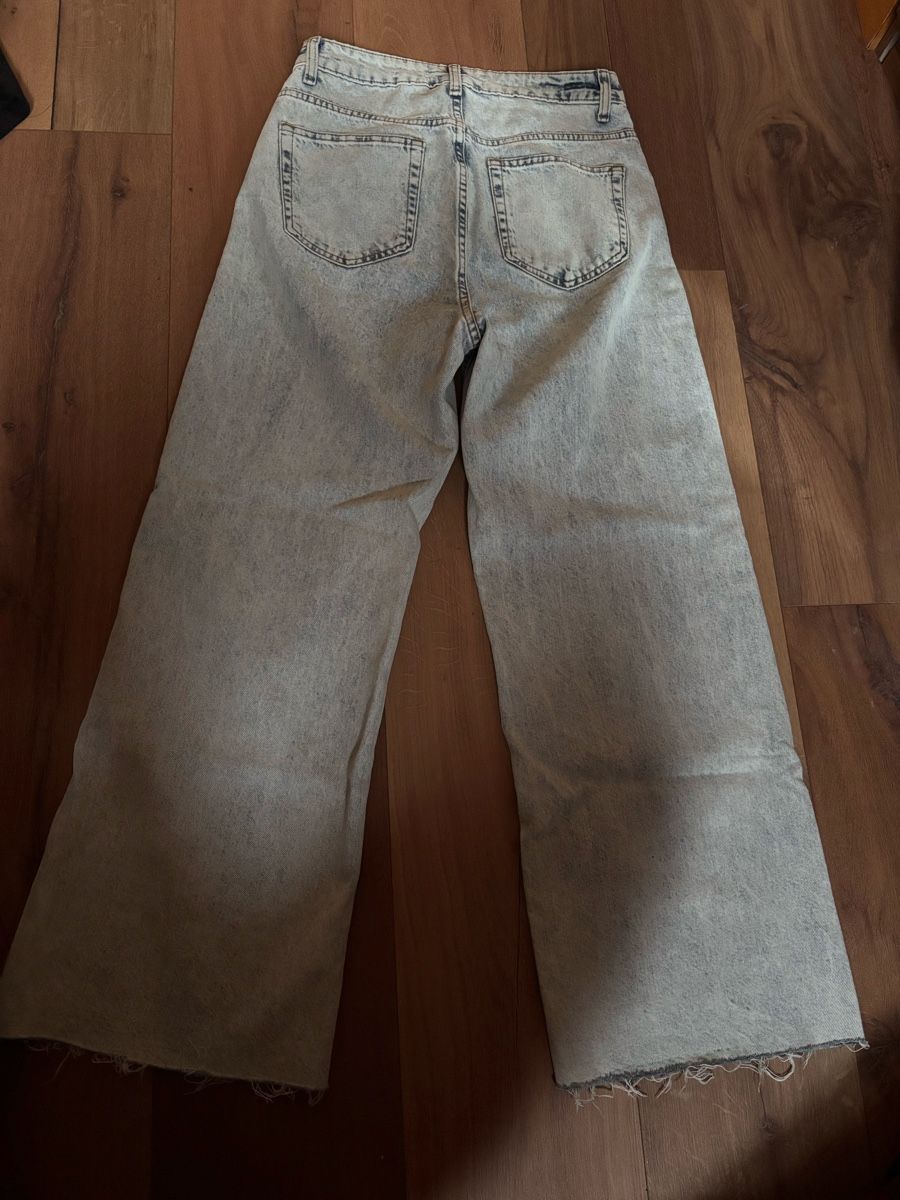 Jeans: Jeanshose – Gebraucht aus Steffisburg von suunnaunn 1