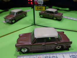 Fiat 1200  1:43 (ohne Box) Dinky FR >  (H11)