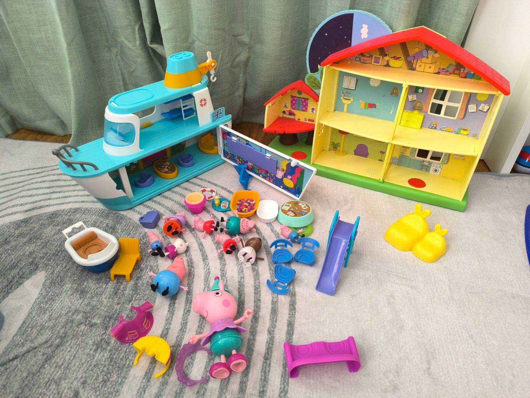 Giocattoli: Peppa Set – Usato da Kilchberg ZH venduto da Moshkitty