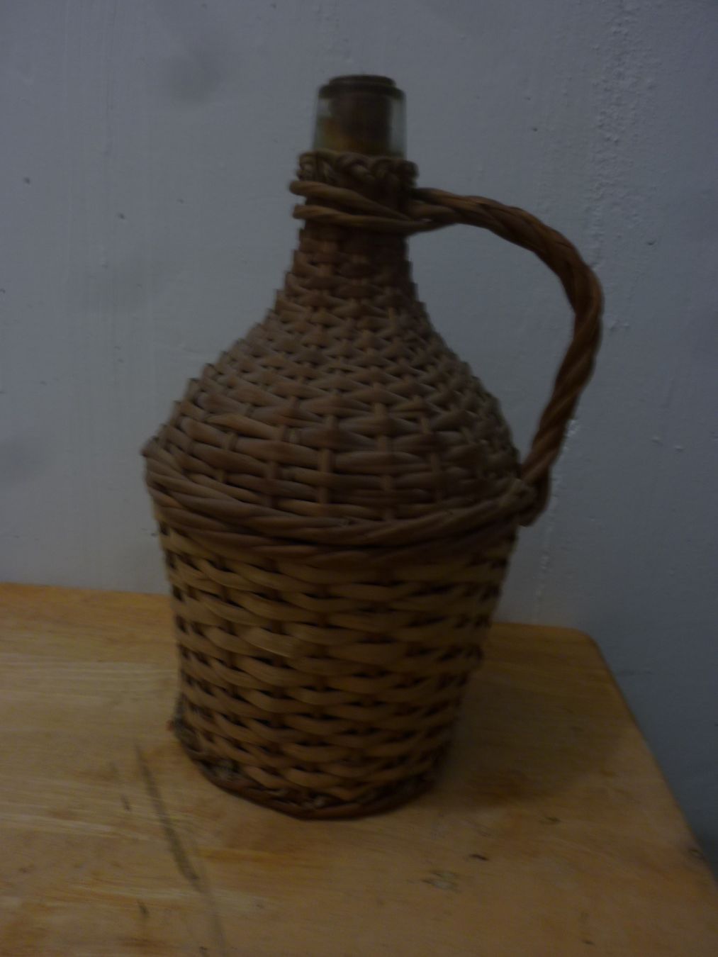 Bevande alcoliche: 3 Liter Korbflasche Eigenbrand Kirsch – Usato da Regensdorf venduto da Moweso134