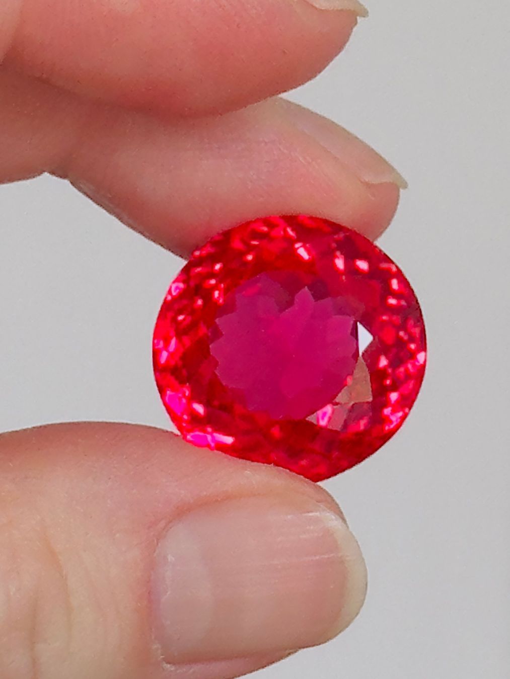 Pietre preziose: 29.45 Ct Certified Loose Gem – Nuovo e nell'imballaggio originale da Genève venduto da AWWA 7