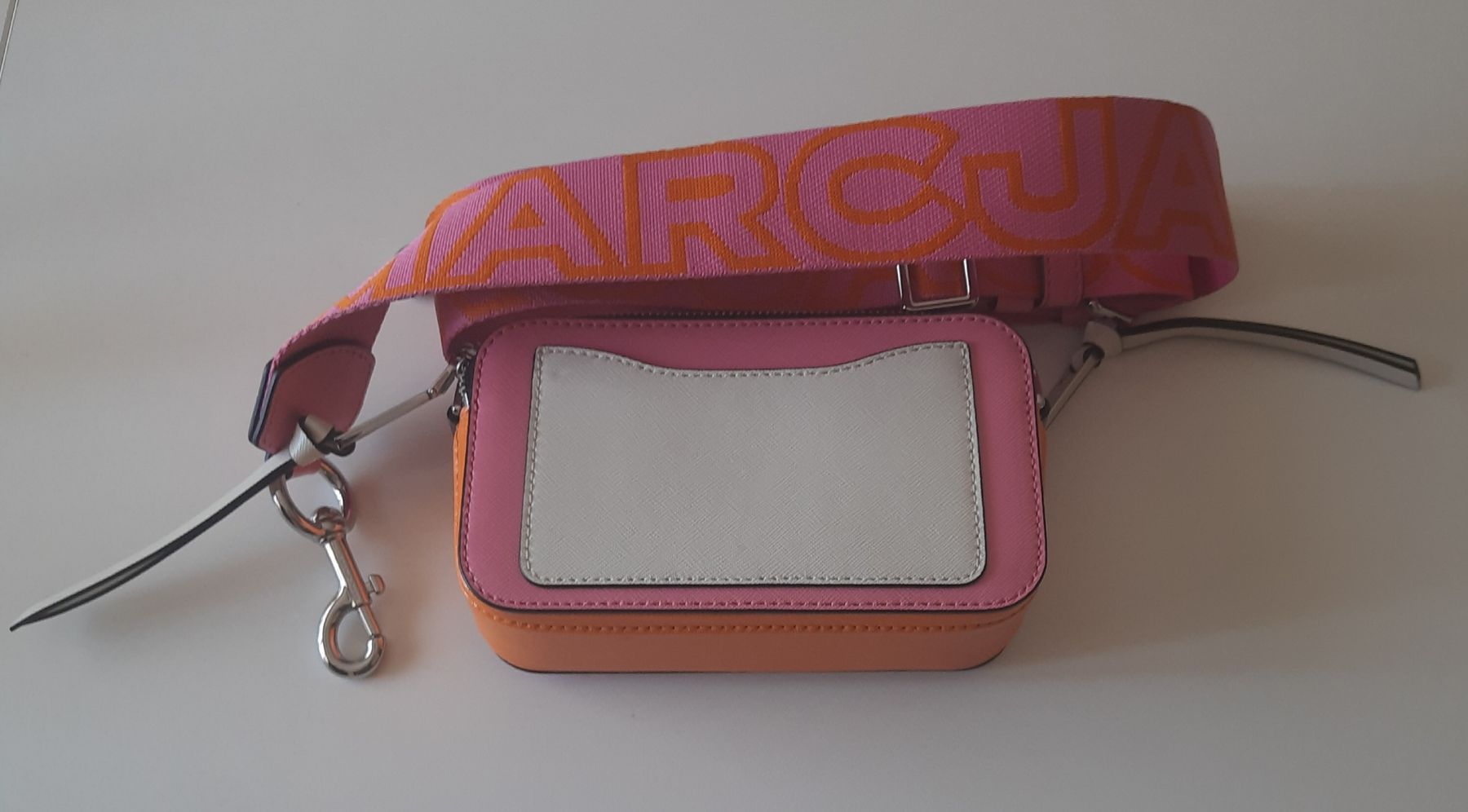 Marc Jacobs Borse da donna: Marc Jacobs frauen Tasche – Nuovo (secondo la descrizione) da Zürich venduto da vik_q29w 1