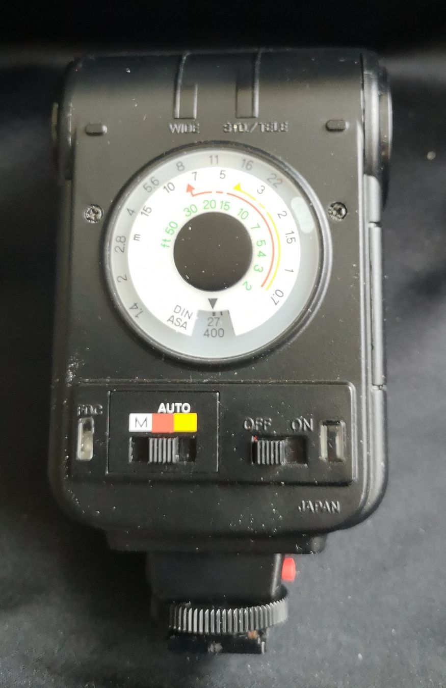 Minolta Flash: Minolta Auto 132X Blitzgerät. – Usato da Thun venduto da Dl3604 4
