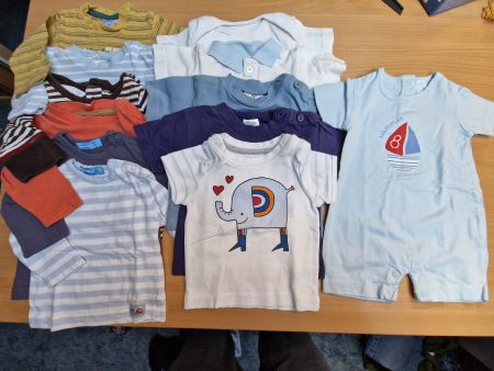 Baby Shirt mit kurz und lange Arm Grösse56-62 Top