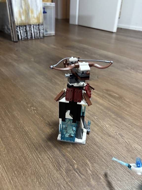 Lego Giocattoli: Lego Festung im ewigen Eis – Usato da Biglen venduto da Joel017 2