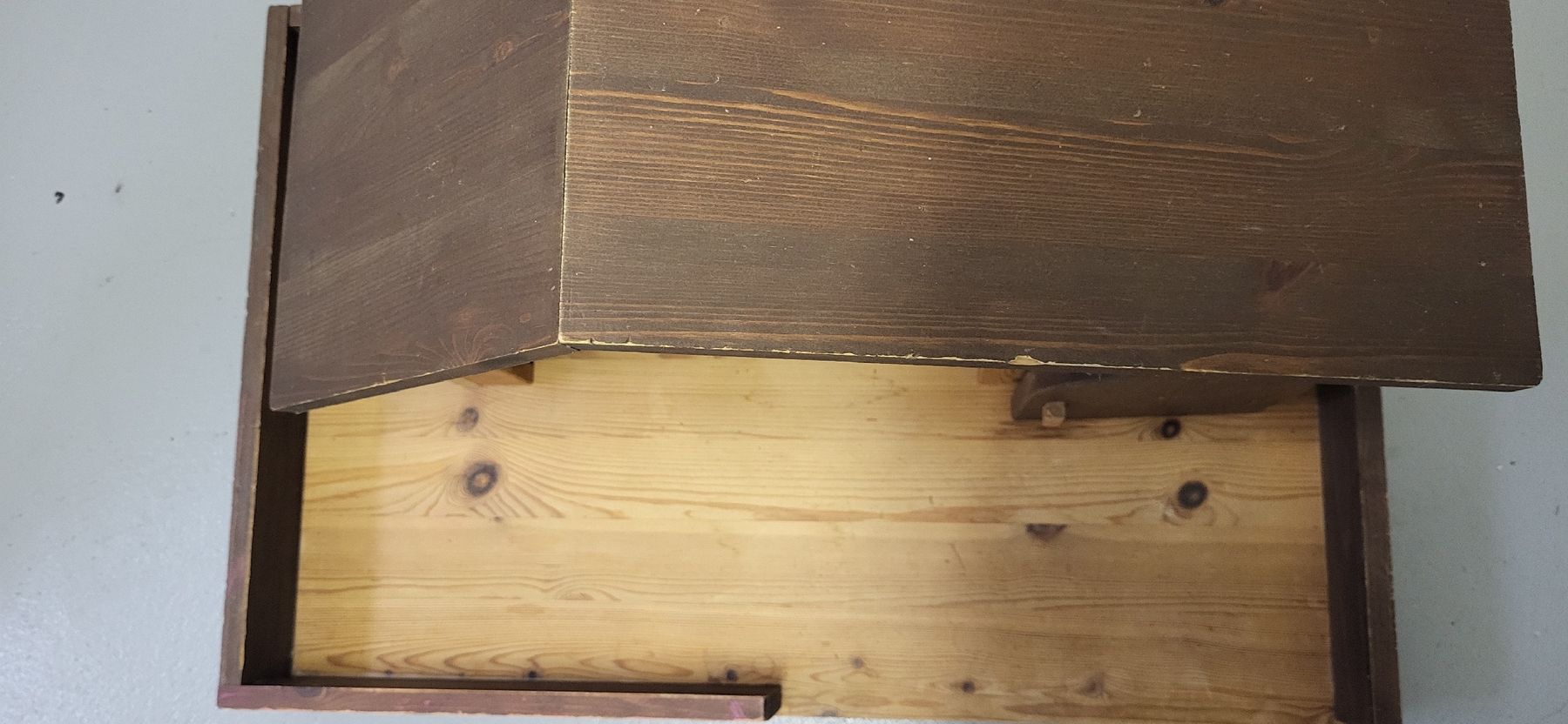 Spielzeuge: Holzstall zum Spielen – Gebraucht aus Merenschwand von Boonie 3
