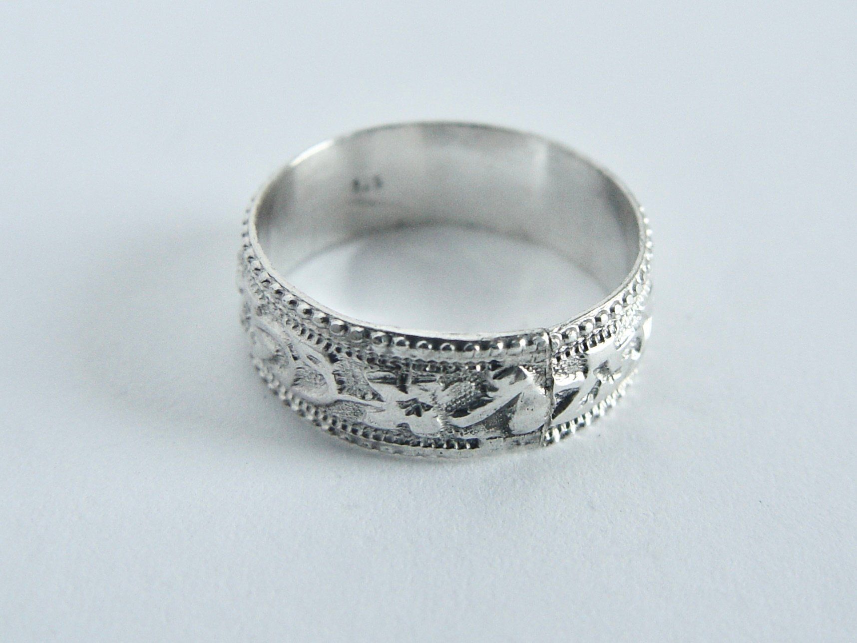 Ringe: Vintage Fingerring aus Silber mit Blumenmuster – Gebraucht aus Henggart von gernli
