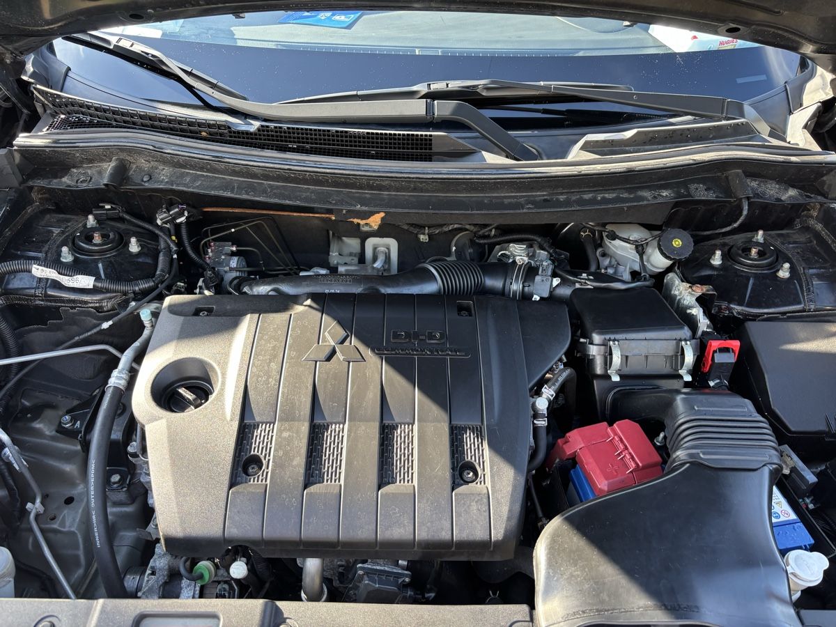 Mitsubishi Automobili: Mitsubishi Outlander 7 place  – Usato da bernex venduto da bur_8d5t 6